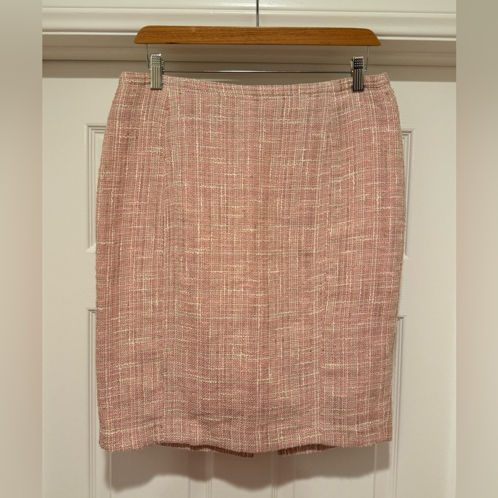 NWOT! VERTIGO PARIS Straight Pencil Skirt Pink Tweed Knee Length Size 8 (40)